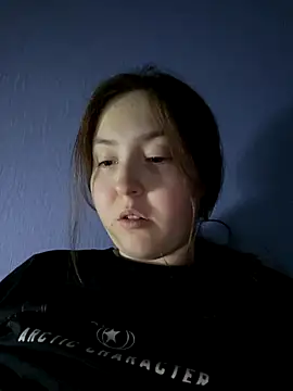 LOVELY BETTY Tq online show from September 23, 8:27 pm