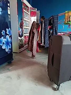 reya743 online show from March 6, 7:47 am