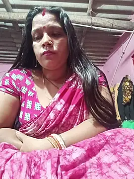 Snapshot of reya743 chatting on November 27, 3:56 pm reya743 online show from November 27, 3:56 pm