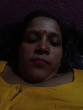 Snapshot of reya743 chatting on November 11, 4:24 pm reya743 online show from November 11, 4:24 pm