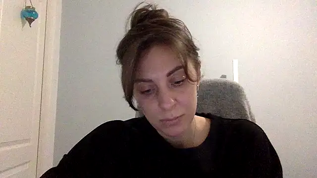 Myronell online show from November 9, 3:27 pm