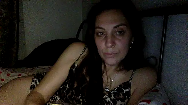 Snapshot of Myronell chatting on October 18, 9:06 pm Myronell online show from October 18, 9:06 pm