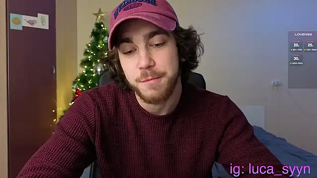 Snapshot of luca_syn chatting on December 18, 2:21 pm luca syn online show from December 18, 2:21 pm