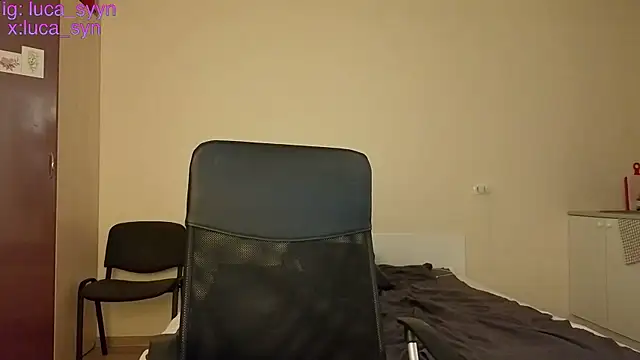 luca syn online show from March 22, 7:15 pm