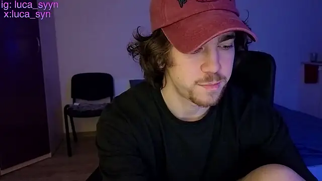 Snapshot of luca_syn chatting on February 9, 7:12 pm luca syn online show from February 9, 7:12 pm