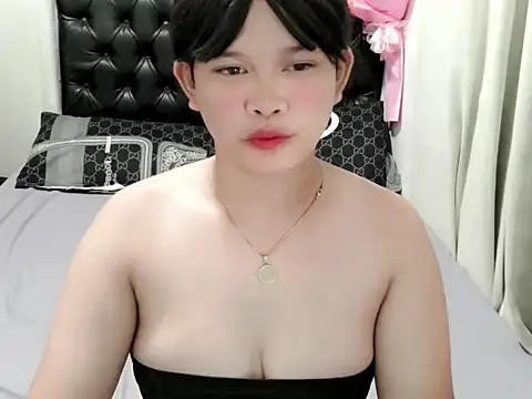 chennybbgirl online show from June 16, 11:27 pm