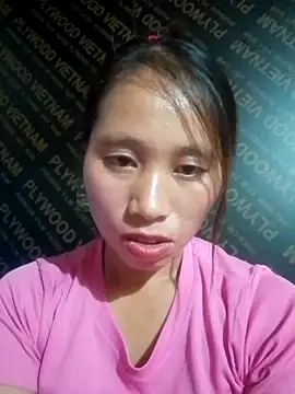 Snapshot of ruby-00 chatting on October 4, 5:03 pm ruby-00 online show from October 4, 5:03 pm