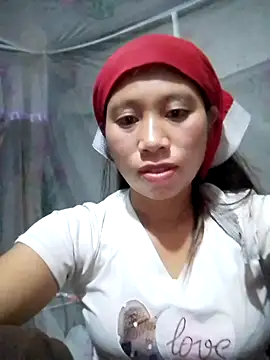 Snapshot of ruby-00 chatting on October 7, 6:20 pm ruby-00 online show from October 7, 6:20 pm