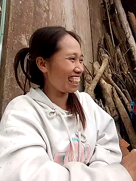 Snapshot of ruby-00 chatting on November 19, 6:35 am ruby-00 online show from November 19, 6:35 am