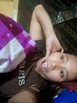 Snapshot of ruby-00 chatting on October 25, 8:13 am ruby-00 online show from October 25, 8:13 am