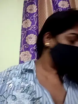 Snapshot of sowji_telugammai chatting on October 27, 2:18 pm sowji telugammai online show from October 27, 2:18 pm