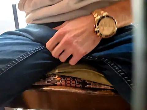 Snapshot of northboy91 chatting on October 8, 9:55 am northboy91 online show from October 8, 9:55 am