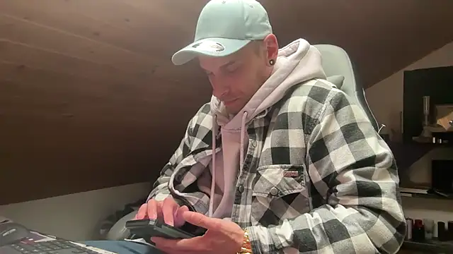 northboy91 online show from April 14, 10:20 am