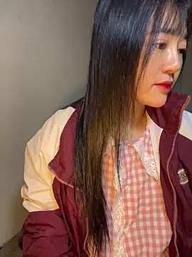 Be xinh online show from November 18, 3:48 pm