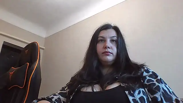 Snapshot of Feymaria chatting on October 2, 10:18 am Feymaria online show from October 2, 10:18 am