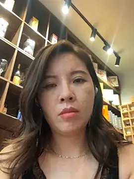 Snapshot of YINGZI-666 chatting on October 16, 8:33 am YINGZI-666 online show from October 16, 8:33 am