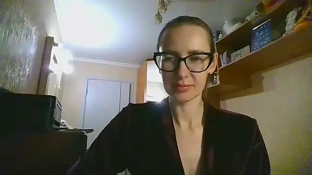 Snapshot of Norivann chatting on November 28, 7:47 pm Norivann online show from November 28, 7:47 pm