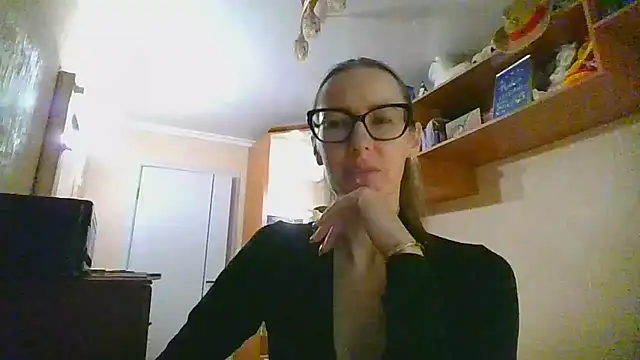 Snapshot of Norivann chatting on October 22, 10:04 am Norivann online show from October 22, 10:04 am