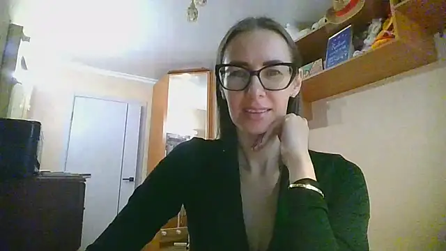 Snapshot of Norivann chatting on November 2, 10:53 am Norivann online show from November 2, 10:53 am