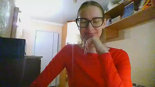 Snapshot of Norivann chatting on October 27, 10:49 am Norivann online show from October 27, 10:49 am