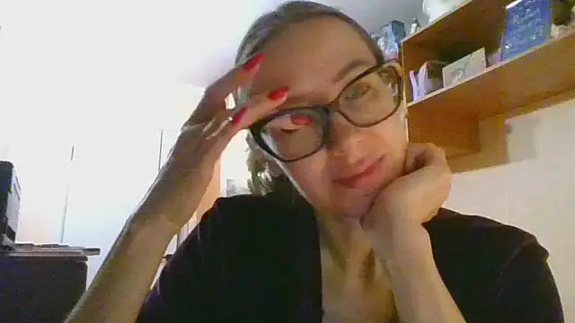 Snapshot of Norivann chatting on October 21, 9:47 pm Norivann online show from October 21, 9:47 pm