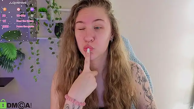 Elsie Cutties online show from December 22, 1:06 am