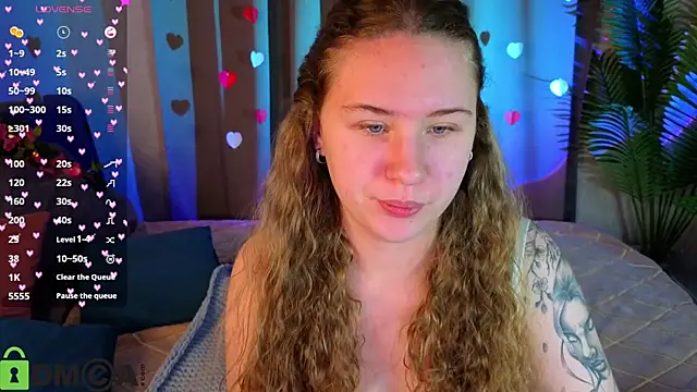 Elsie Cutties online show from February 19, 1:13 am