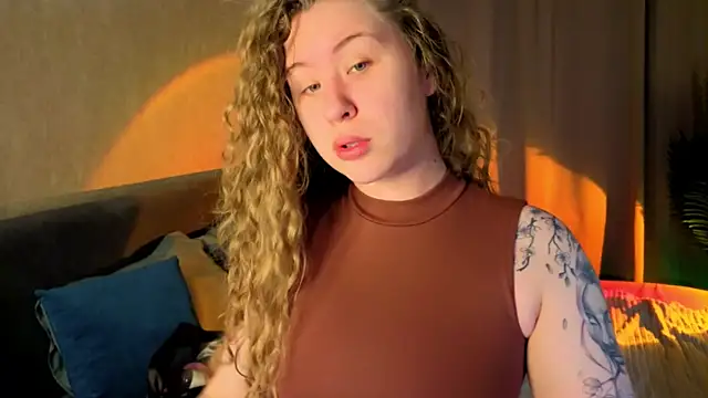 Elsie Cutties online show from May 28, 1:13 am