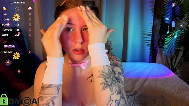 Elsie Cutties online show from April 4, 1:12 am