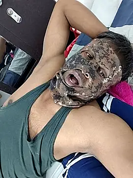 Snapshot of Rushasharma_368 chatting on November 30, 1:23 pm Rushasharma 368 online show from November 30, 1:23 pm