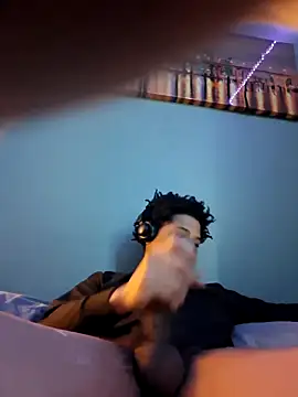 Snapshot of Painstickwes chatting on February 28, 11:10 am Painstickwes online show from February 28, 11:10 am