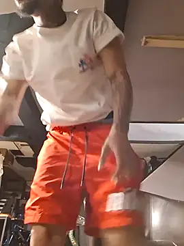 Painstickwes online show from March 25, 5:01 pm