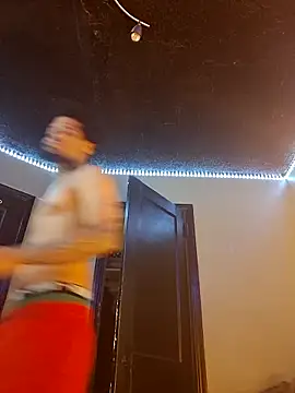 Painstickwes online show from April 26, 3:09 pm