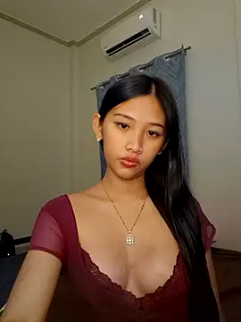 Bunny72772 online show from October 25, 3:56 pm