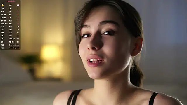 Snapshot of LettySlovacek chatting on November 9, 1:42 am LettySlovacek online show from November 9, 1:42 am