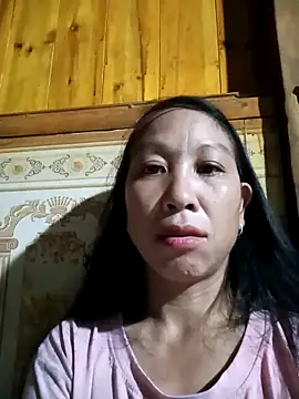 Snapshot of vtmbae chatting on October 11, 9:49 pm vtmbae online show from October 11, 9:49 pm