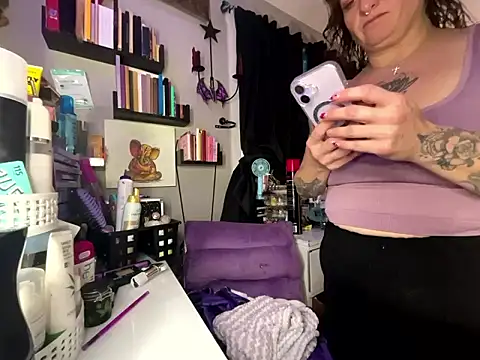 88heygirlhey88 online show from January 12, 6:04 pm