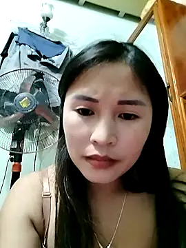 Snapshot of Mai4568 chatting on September 29, 8:14 pm Mai4568 online show from September 29, 8:14 pm