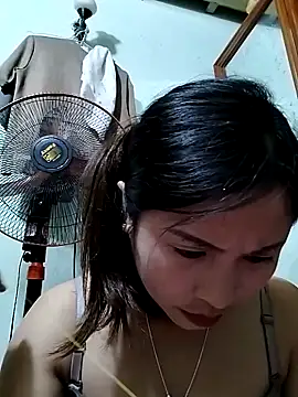 Snapshot of Mai4568 chatting on October 3, 11:34 am Mai4568 online show from October 3, 11:34 am