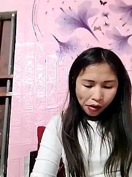 Snapshot of Mai4568 chatting on February 5, 7:15 am Mai4568 online show from February 5, 7:15 am