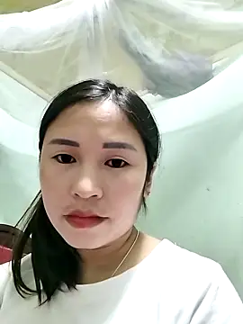 Snapshot of Mai4568 chatting on October 7, 1:23 pm Mai4568 online show from October 7, 1:23 pm
