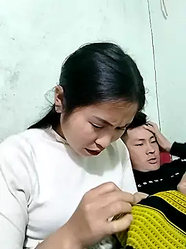 Snapshot of Mai4568 chatting on December 22, 9:20 am Mai4568 online show from December 22, 9:20 am