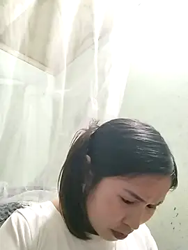 Snapshot of Mai4568 chatting on October 23, 3:32 pm Mai4568 online show from October 23, 3:32 pm