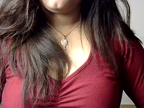 Aaliya02 online show from June 7, 1:22 am
