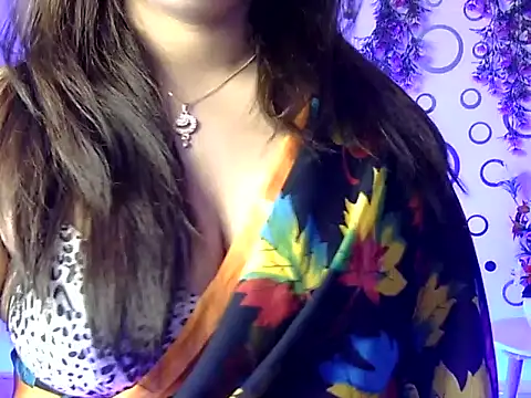 Aaliya02 online show from May 8, 12:42 pm