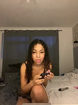 OliviaAshhh online show from April 13, 7:40 pm