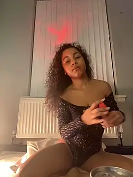 OliviaAshhh online show from March 7, 8:14 pm