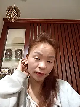 Snapshot of ___Dorry02___ chatting on December 3, 8:14 am Dorry02 online show from December 3, 8:14 am