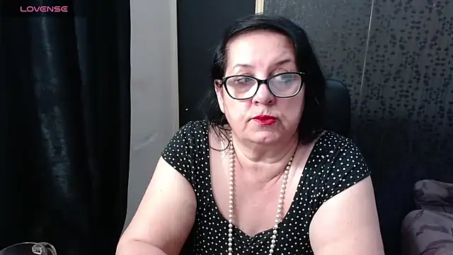 Snapshot of MissSanjanne chatting on May 19, 7:43 pm MissSanjanne online show from May 19, 7:43 pm