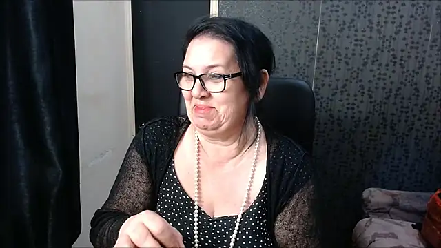 Snapshot of MissSanjanne chatting on March 15, 8:04 am MissSanjanne online show from March 15, 8:04 am